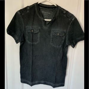 Men’s black shirt size XS